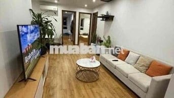 Bán chung cư vip Hai Bà Trưng, view mặt phố, 3pn,Funll nội thất, sổ CC