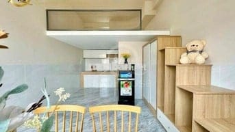 DUPLEX BAN CÔNG - FULL NỘI THẤT - NGAY CÔNG VIÊN LÀNG HOA