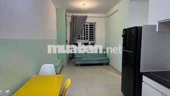 Căn hộ 2PN 1WC full nội thất mới sơn sửa Topaz