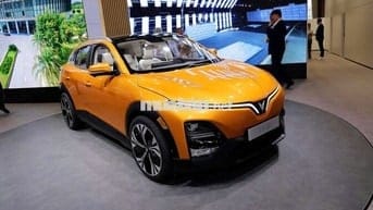 VF6 PLUS LIMITED - Tiêu chuẩn Mỹ - Số lượng có hạn