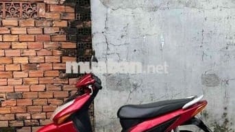 Cần bán xe Click giấy tờ đầy đủ , máy móc cực êm