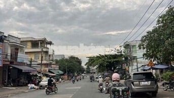 đất đẹp sắp thành 2 mặt tiền khu hành chính tỉnh mới