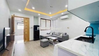 Cho thuê căn hộ 2 phòng ngủ ngay trung tâm thành phố