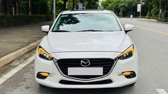 Mazda 3 2019 1.5L Luxury - 72000 km