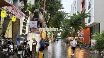 💼 BÁN NHÀ 3 TẦNG PHỐ TÂY AN THƯỢNG – VỊ TRÍ VÀNG GẦN BIỂN MỸ KHÊ .