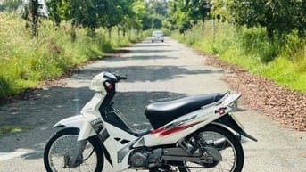 Dư dùng bán Sirius 2017 zin êm bao test chán thôi