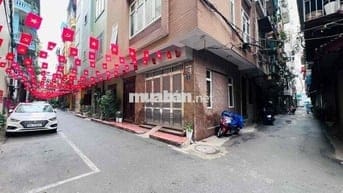 PHÂN LÔ_HỒ TÙNG MẠUA_5 TẦNG DÂN XÂY_Ô TÔ TRÁNH_NGAY ĐH THƯƠNG MẠI