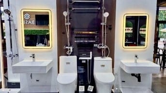 TÀI XẾ GIAO HÀNG THIẾT BỊ VỆ SINH