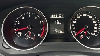 Bán xe Volkswagen Jetta 1.4 TSI turbo siêu tiết kiệm nhiên liệu