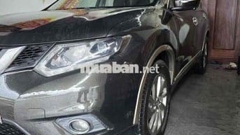 Nissan X-Trail 2.5 Premium – Bản Full 2018