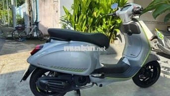 Vespa Sprint Tech 150 Like New