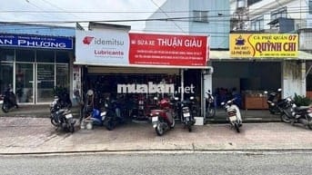 BÁN GẤP LÔ ĐẤT 2 MẶT TIỀN BỜ HỒ TRUNG TÂM TP BẢO LỘC