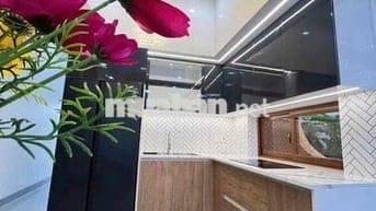 NHÀ 1 TRỆT 1 LẦU KHU DÂN CƯ PHƯỜNG 8 VĨNH LONG (NAY LÀ PHƯỜNG TÂN HẠNH