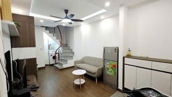 6.35 TỶ-25M2- 5 TẦNG NGÕ NÔNG-BẠCH MAI-CHÙA LIÊN PHÁI-PHỐ HUỂ