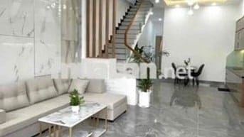 ÔNG TƯ KẸT TIỀN BÁN NHÀ 1Ty380 Ở THÀNH PHỐ HỒ CHÍ MINH •  Giá: 1,380tỷ