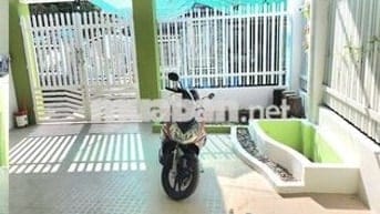 BÁN NHÀ 105M2 MỚI ĐẸP CÓ GÁC HẺM XE HƠI 96 ĐÀO TÔNG NGUYÊN GẦN KHO C
