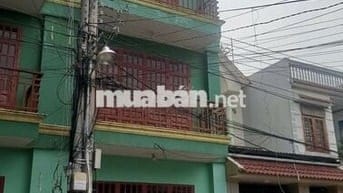 Bán nhà 1 trệt 2 lầu khu dân cư Đại Quang