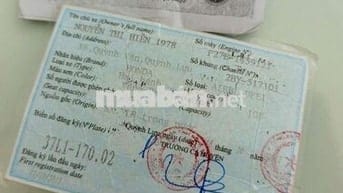 Xe chạy êm, giấy tờ đầy đủ, mua về chỉ việc chạyl