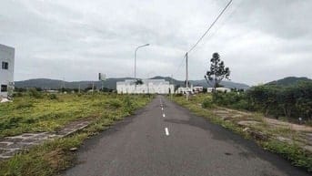 TRUNG TÂM PHƯƠNG KIM RINH- BRVT - LÔ ĐẤT ĐẸP 108MV PHUN THỔ CỨ