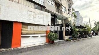 Nhà HXT Đồng Nai, Quận 10 (ngang 8m, CHO LÀM CHDV, 5 lầu 10WC)