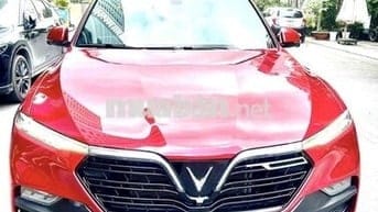 vinfast lux sa2.0 năm 2019 màu đỏ, đã qua sử dụng