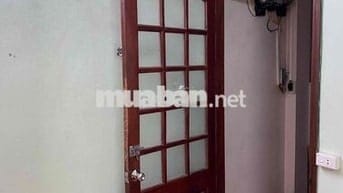 Phòng đầy đủ tiện nghi như ảnh chụp khép kín