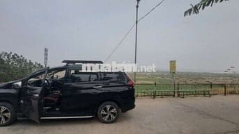 Mitsubishi Xpander 2021 số sàn 7 chỗ màu đen