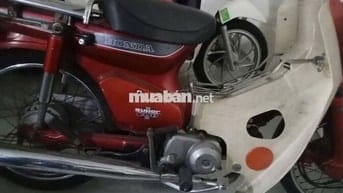 CC bán Xe 82-70 đời 1993 nhập nguyên chiếc màu đỏ