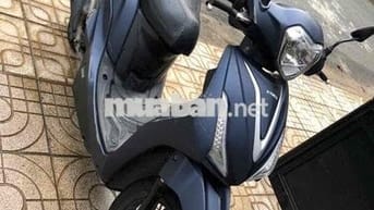 Thằng cháu lớn rồi nên cần thanh lý xe