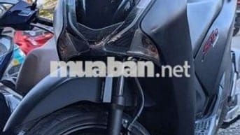 Xe tay ga Honda SH màu đen nhám