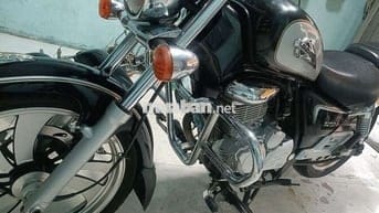 Xe máy Suzuki GZ 150 màu đen mới