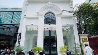 CHO THUÊ NHÀ NGUYÊN CĂN MẶT TIỀN NGUYỄN THỊ DIỆU QUẬN 3