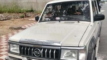 Bán xe 7 chỗ máy dầu,2 cầu còn đủ