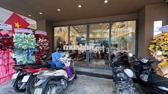 Sang nhượng mặt bằng kinh doanh + 90m2 + Nguyễn Cư Trinh/ Quận 1