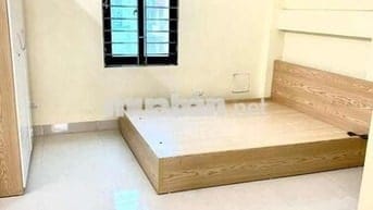 Nhà cô Cho thuê 3-4 Phòng Đường láng, Chùa láng