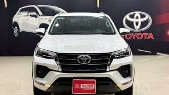 Toyota Fortuner 2022 2.4 4x2 AT - 41586 km