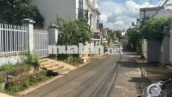 BÁN NHÀ MẶT TIỀN Y ĐÔN – TRUNG TÂM PHỐ – FULL THỔ CƯ