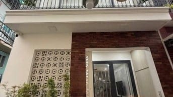 Hạ giá còn 2tỷ 450 sở hữu nhà 34m² đường Nguyễn Đình Chiểu, P4, Q3.