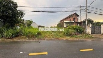 CHÚ ANH BÁN LÔ ĐẤT 750TR/180M2 ĐẸP NẰM NGAY SAU LƯNG BỆNH VIỆN XUYÊN Á