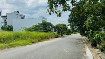 Bán đất MT Nguyễn Quý Anh, (7m5) gần sông và FPT, Hòa Hải, NHS 5.7 tỷ