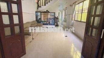 Chính Chủ Cho Thuê Nhà Mới Sạch sẽ 4x25 1lầu 4pn 2wc 1 phòng thờ