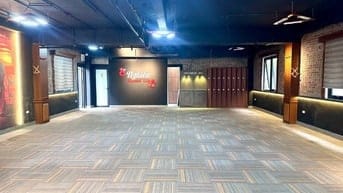 CHO THUÊ nhà MP 399  NGỌC THUỴ, Long Biên, đất 320m2, nhà 3 tầng