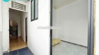 2 PHÒNG NGỦ NGAY CÔNG VIÊN LÀNG HOA