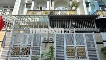 Nhà 3 Lầu đẹp thiết kế sang trọng, Hẻm xe hơi 6m ngay cầu Long Kiển đg