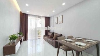 Cho thuê căn hộ 2PN.2WC view Đông full NT sạch sẽ Gần sân bay