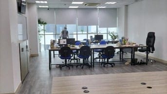 VĂN PHÒNG CHO THUÊ  dt  60 - 70 - 100m2  phường  13 - TÂN BÌNH.