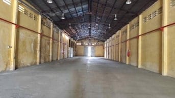 Cho thuê 2 kho 850m2 - 1.650m2 Phạm Thế Hiển, Quận 8, giá tốt ,kho cao