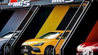 MG5 LUX nổi bật với bộ sưu tập màu sắc cực kỳ độc đáo. Nhưng màu VÀNG 