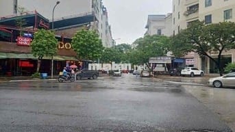 ĐỘC LẠ ĐẤT ĐƯỜNG KHÚC THỪA DỤ, 1P OTO TRÁNH, SÁT CHỢ, 64M2*MT6M