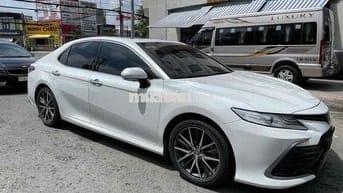 Toyota Camry 2.5Q 2023